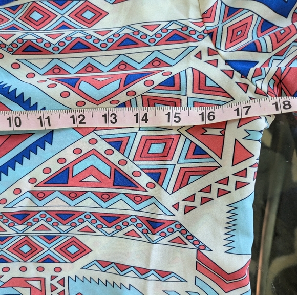 Mod Abstract Dress, - Picture 13 of 14